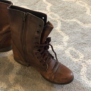 Steve Madden Shoes - Brown Combat boots Steve Madden Shoes - Brown Combat boots
